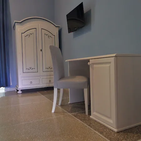 325 Ai Fori Pensjonat