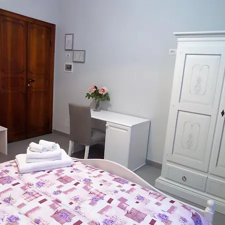 Vendégház 325 Ai Fori 4*