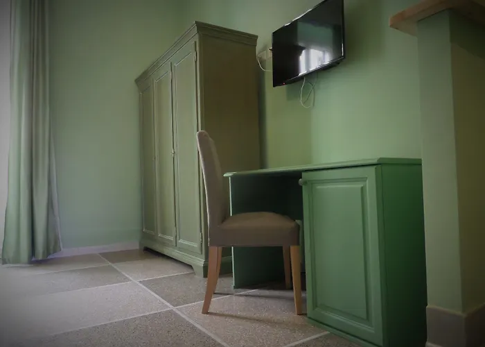 325 Ai Fori Pensionat 4*